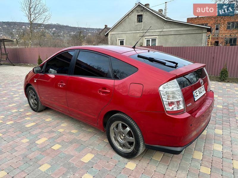 Хетчбек Toyota Prius 2006 в Чернівцях