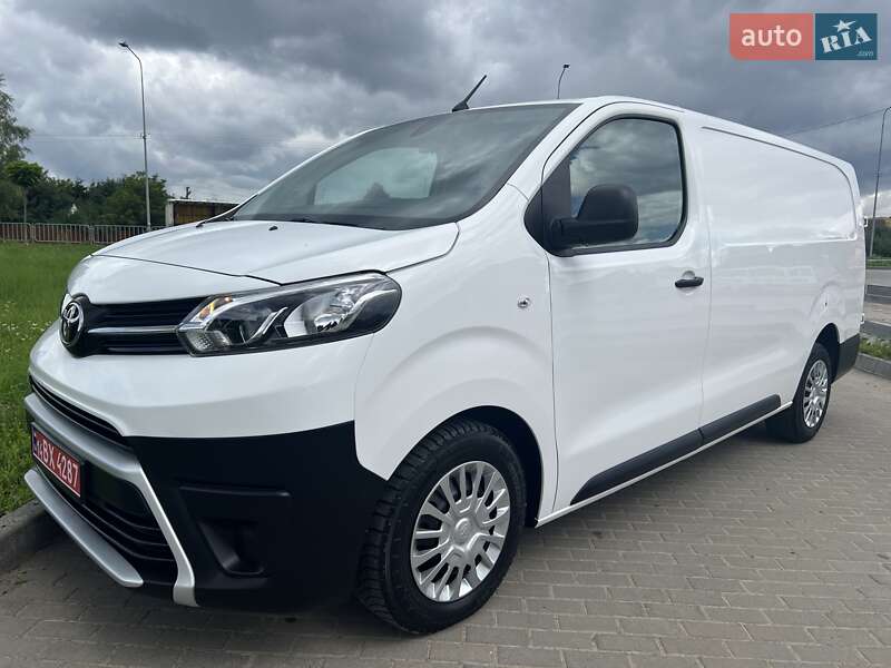 Вантажний фургон Toyota Proace 2021 в Львові Вантажний фургон Toyota Proace 2021 в Львові