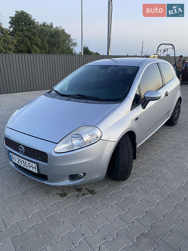 Хэтчбек Fiat Punto 2009 в Кагарлыке