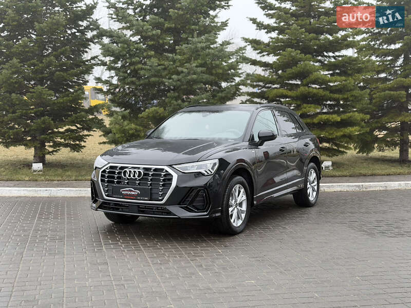 Внедорожник / Кроссовер Audi Q3 2023 в Одессе