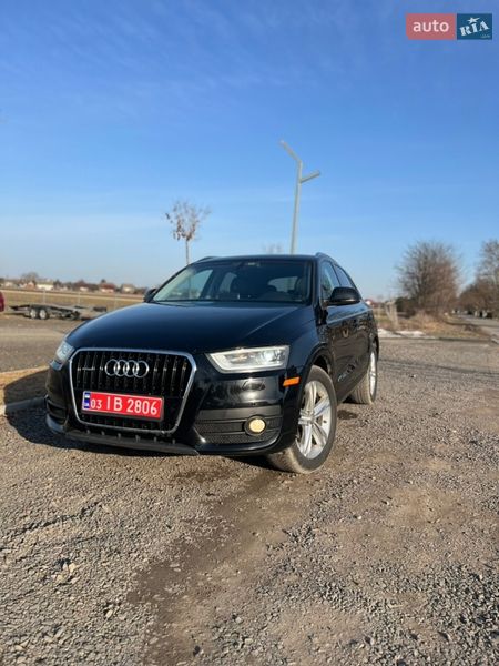 Внедорожник / Кроссовер Audi Q3 2014 в Луцке