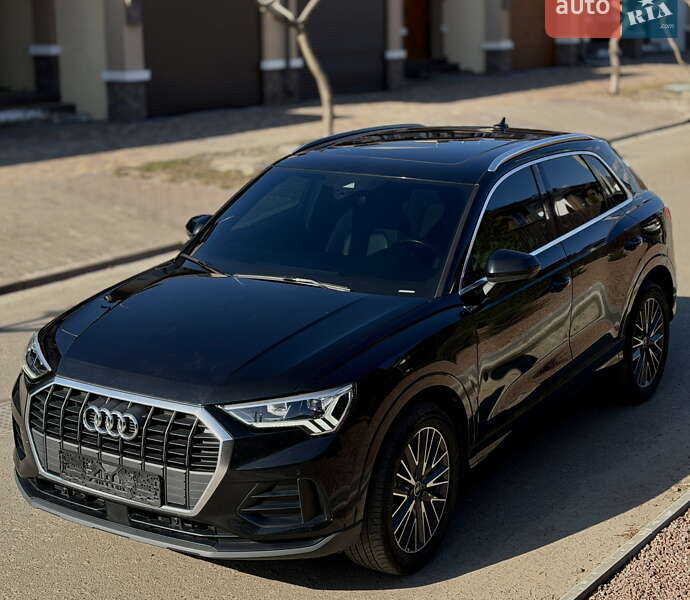 Внедорожник / Кроссовер Audi Q3 2021 в Броварах Внедорожник / Кроссовер Audi Q3 2021 в Броварах