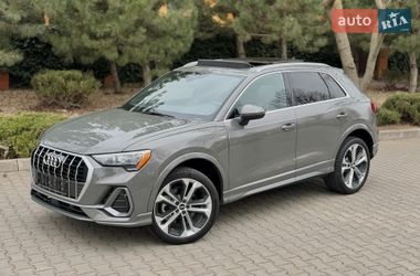 Позашляховик / Кросовер Audi Q3 2020 в Одесі