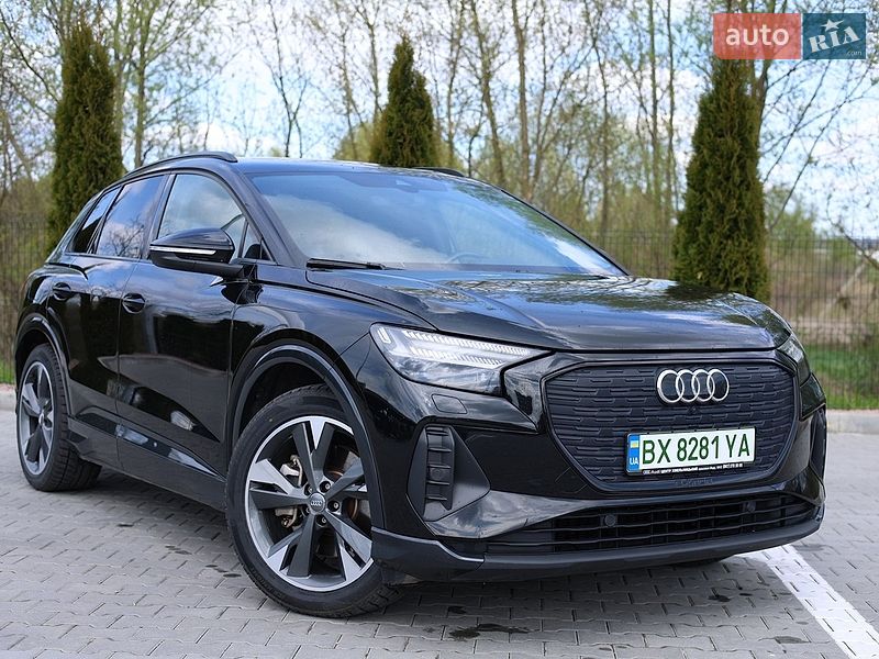 Внедорожник / Кроссовер Audi Q4 e-tron 2021 в Хмельницком