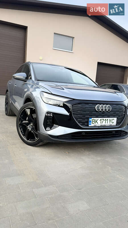 Внедорожник / Кроссовер Audi Q4 Sportback e-tron 2022 в Березному