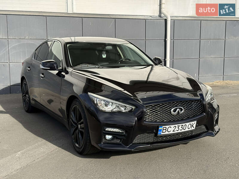Седан Infiniti Q50 2014 в Одессе Седан Infiniti Q50 2014 в Одессе