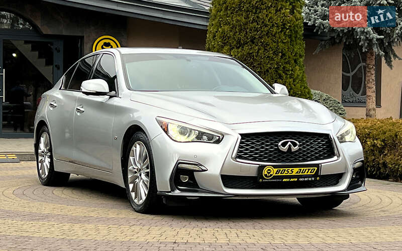 Седан Infiniti Q50 2019 в Львове