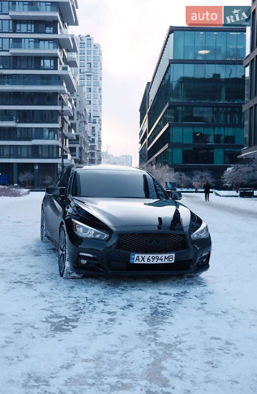 Седан Infiniti Q50 2016 в Киеве