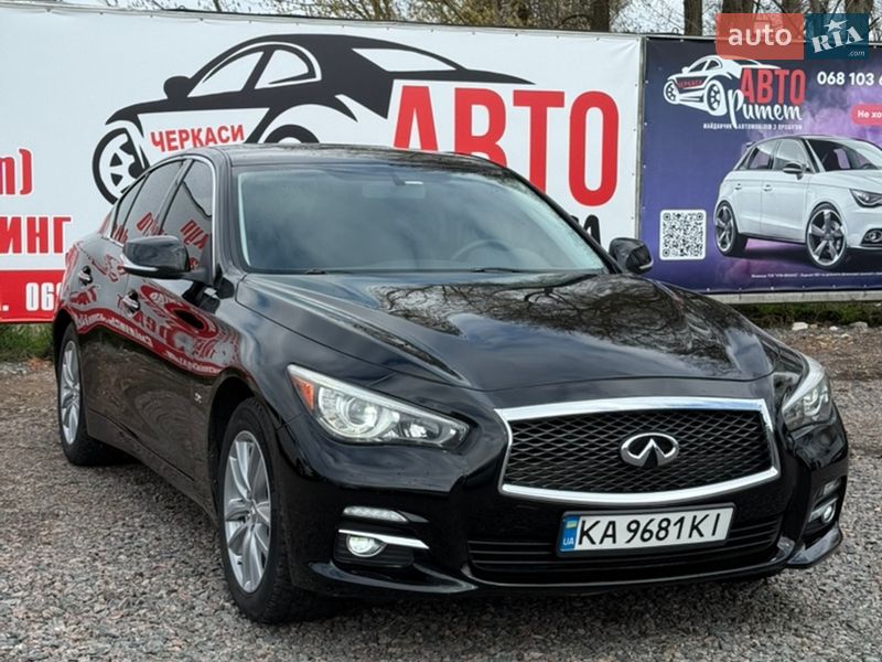 Седан Infiniti Q50 2015 в Черкасах