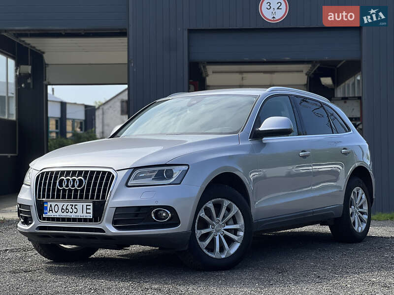 Внедорожник / Кроссовер Audi Q5 2014 в Ужгороде