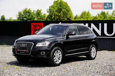 Позашляховик / Кросовер Audi Q5 2015 в Ужгороді