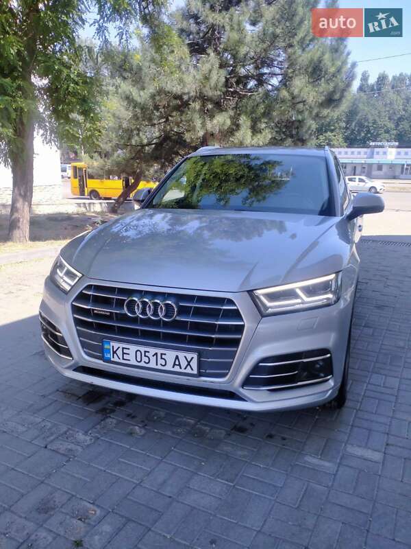 Внедорожник / Кроссовер Audi Q5 2019 в Днепре