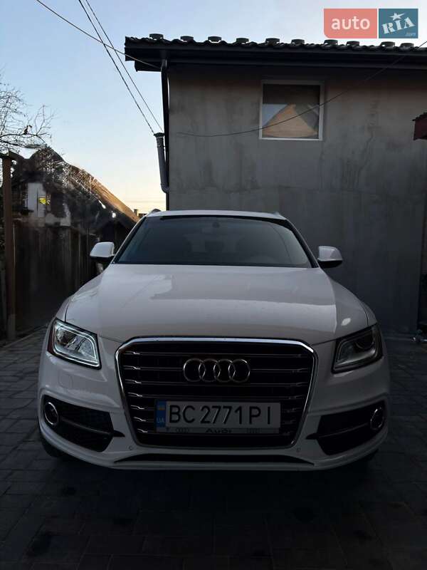 Позашляховик / Кросовер Audi Q5 2016 в Рава-Руській