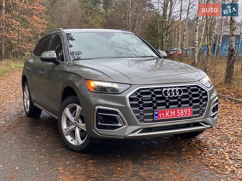 Внедорожник / Кроссовер Audi Q5 2022 в Киеве