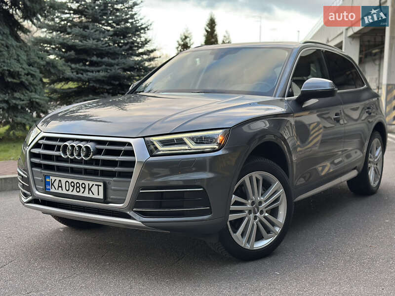 Внедорожник / Кроссовер Audi Q5 2017 в Киеве