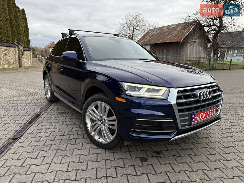 Внедорожник / Кроссовер Audi Q5 2020 в Ивано-Франковске