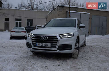 Внедорожник / Кроссовер Audi Q5 2020 в Киеве