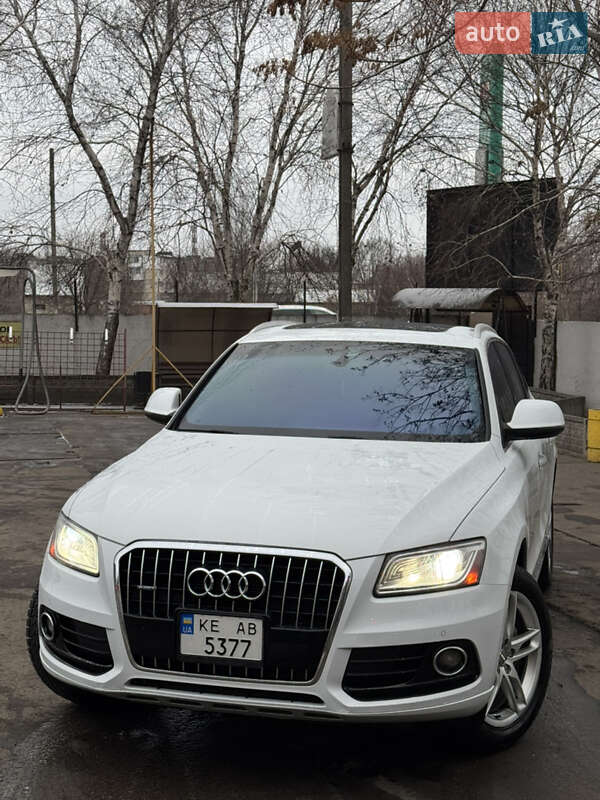 Внедорожник / Кроссовер Audi Q5 2014 в Павлограде