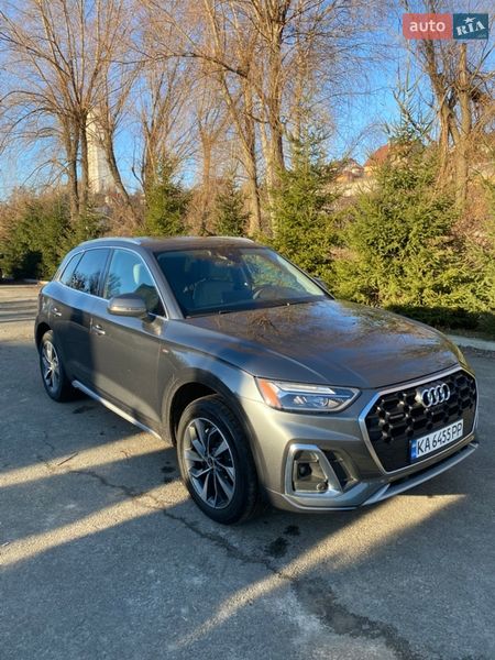 Внедорожник / Кроссовер Audi Q5 2022 в Киеве
