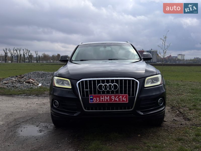 Позашляховик / Кросовер Audi Q5 2016 в Новоархангельську