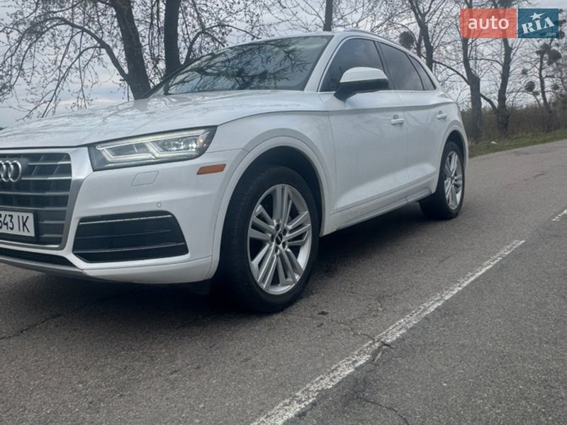 Позашляховик / Кросовер Audi Q5 2018 в Василькові