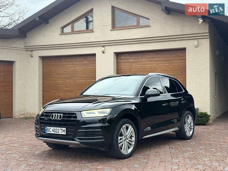 Позашляховик / Кросовер Audi Q5 2016 в Тячеві