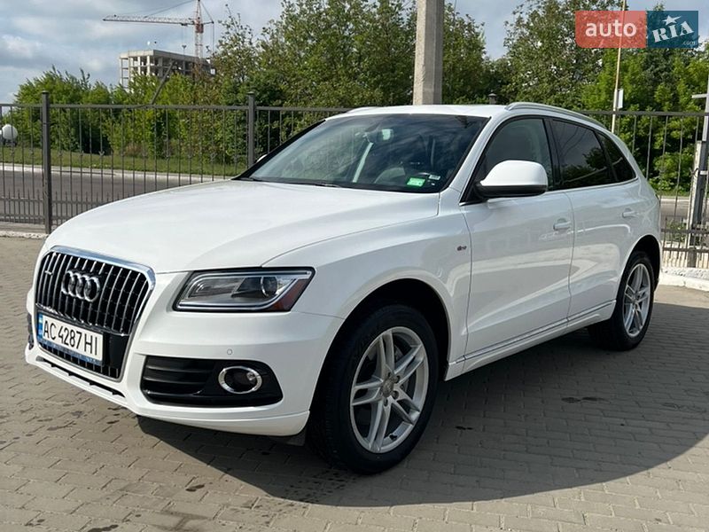 Внедорожник / Кроссовер Audi Q5 2013 в Луцке