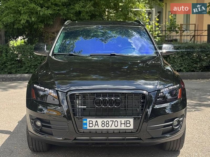 Внедорожник / Кроссовер Audi Q5 2011 в Кропивницком