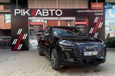 Внедорожник / Кроссовер Audi Q6 e-tron 2025 в Львове