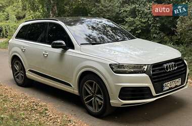 Внедорожник / Кроссовер Audi Q7 2018 в Луцке