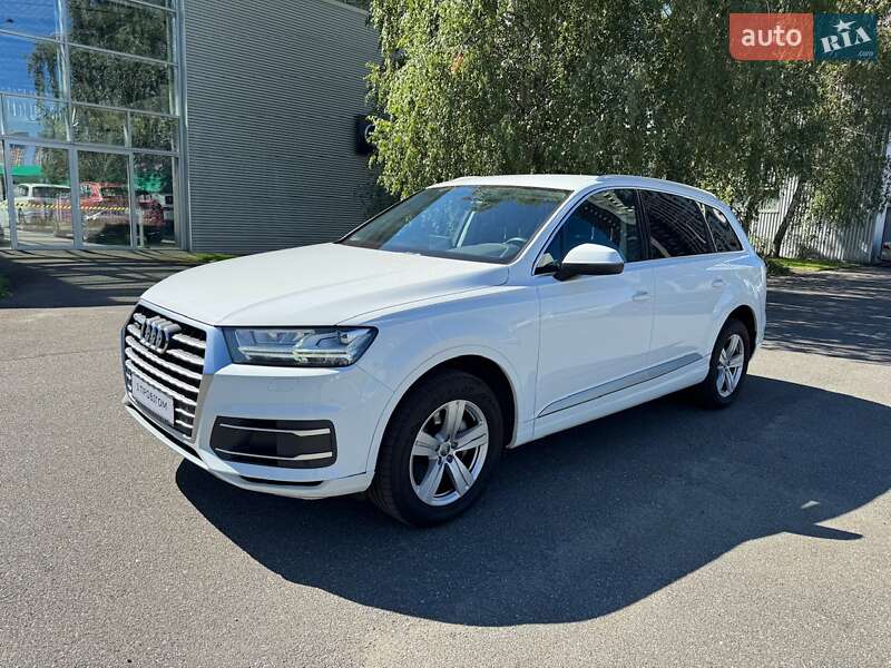 Внедорожник / Кроссовер Audi Q7 2018 в Киеве