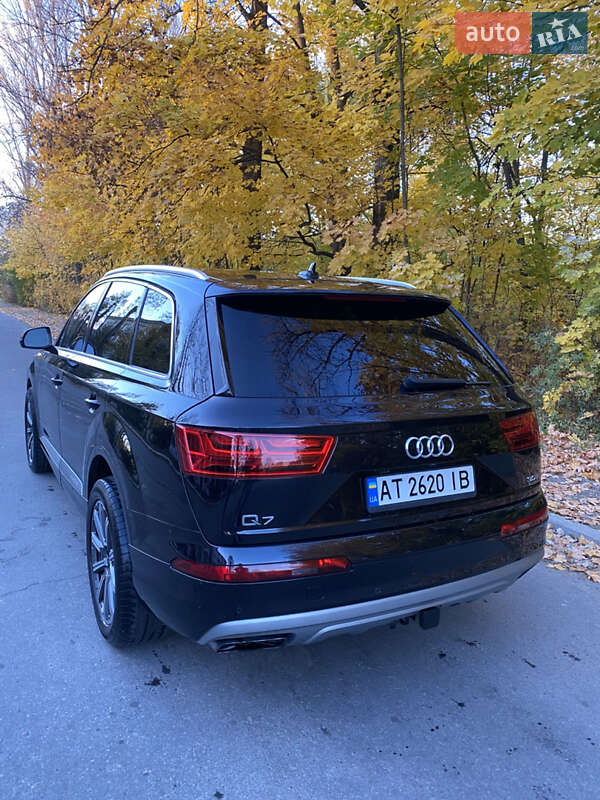 Внедорожник / Кроссовер Audi Q7 2017 в Ивано-Франковске