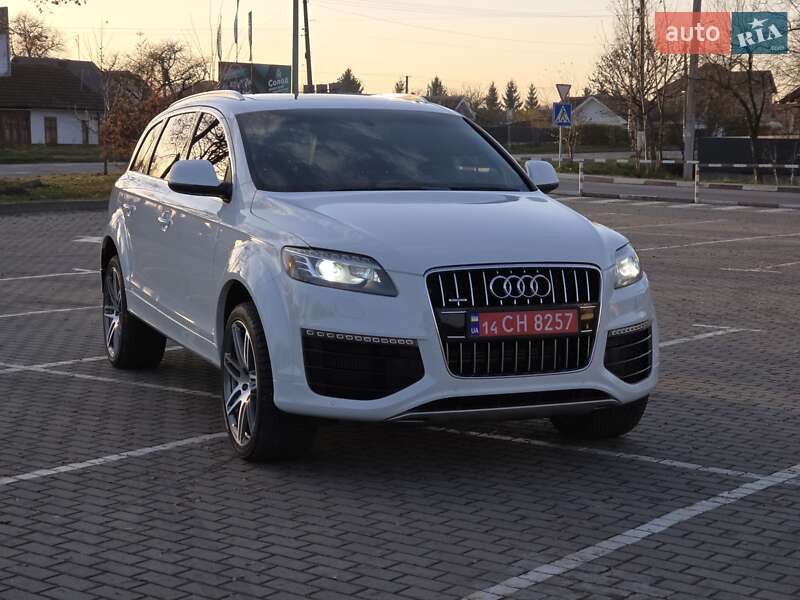 Внедорожник / Кроссовер Audi Q7 2015 в Коломые