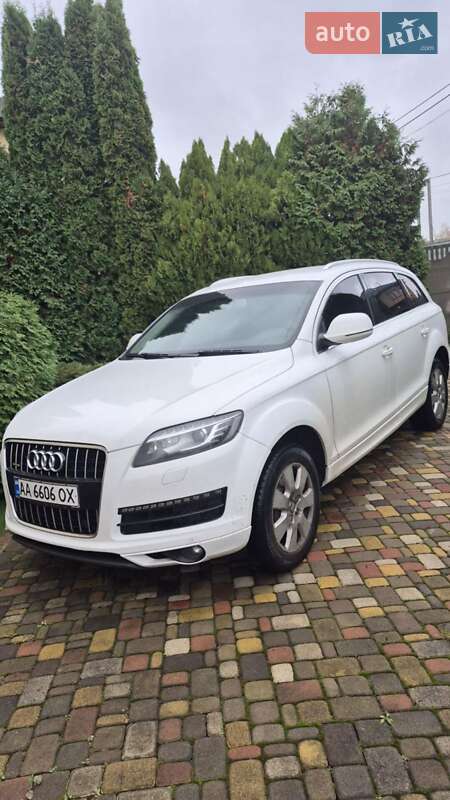 Внедорожник / Кроссовер Audi Q7 2010 в Киеве