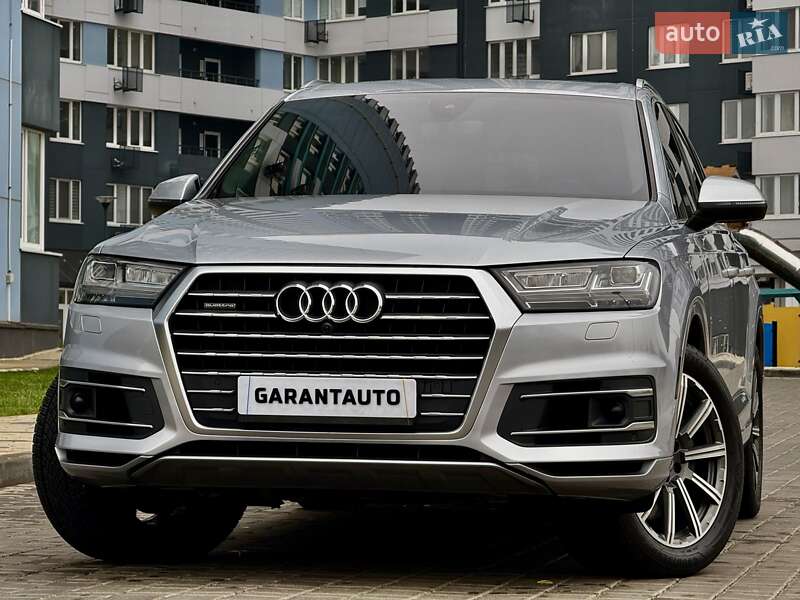 Внедорожник / Кроссовер Audi Q7 2015 в Одессе Внедорожник / Кроссовер Audi Q7 2015 в Одессе