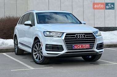 Позашляховик / Кросовер Audi Q7 2019 в Києві
