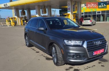 Позашляховик / Кросовер Audi Q7 2017 в Києві