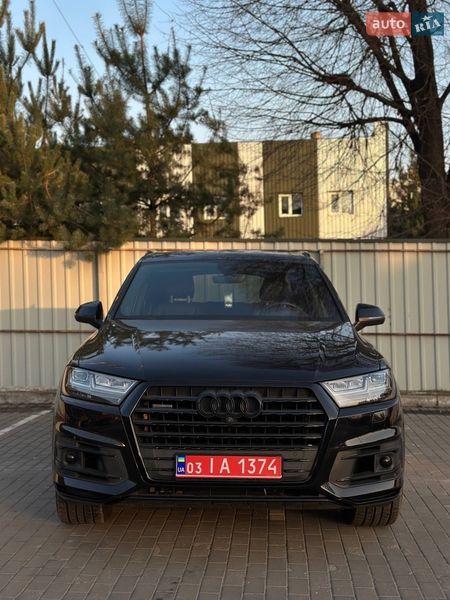 Внедорожник / Кроссовер Audi Q7 2017 в Луцке