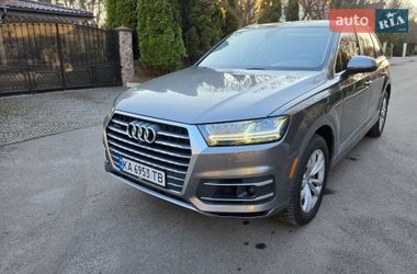 Позашляховик / Кросовер Audi Q7 2016 в Києві