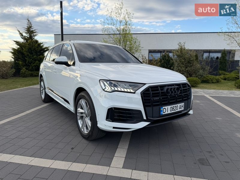 Внедорожник / Кроссовер Audi Q7 2020 в Мукачево