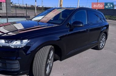 Внедорожник / Кроссовер Audi Q7 2018 в Киеве