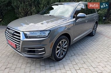 Позашляховик / Кросовер Audi Q7 2017 в Львові