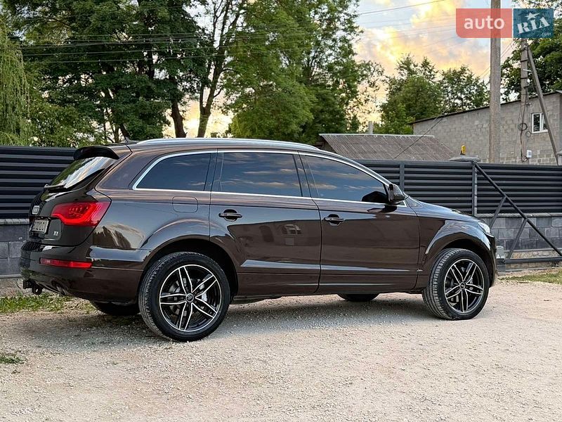 Внедорожник / Кроссовер Audi Q7 2010 в Вишневце