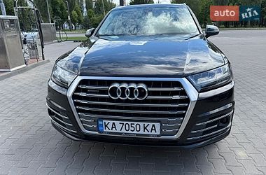 Позашляховик / Кросовер Audi Q7 2015 в Києві