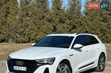 Внедорожник / Кроссовер Audi Q8 e-tron 2024 в Киеве Внедорожник / Кроссовер Audi Q8 e-tron 2024 в Киеве