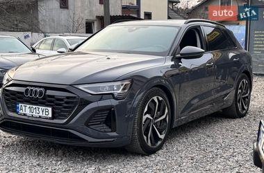 Позашляховик / Кросовер Audi Q8 e-tron 2024 в Івано-Франківську