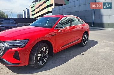 Внедорожник / Кроссовер Audi Q8 e-tron 2023 в Днепре