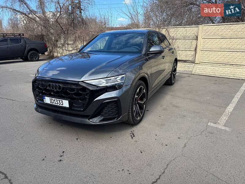 Внедорожник / Кроссовер Audi Q8 2024 в Днепре