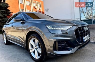 Внедорожник / Кроссовер Audi Q8 2019 в Днепре