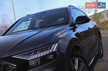 Внедорожник / Кроссовер Audi Q8 2018 в Одессе